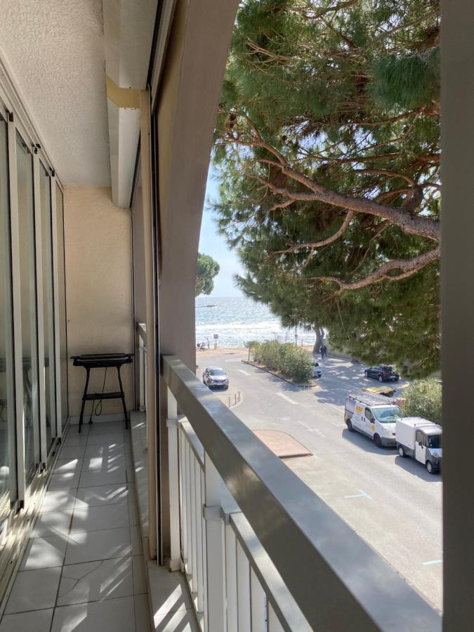 Superbe Appartement Cosy Vue Mer Pieds Dans L'Eau Cavalaire-sur-Mer Bagian luar foto