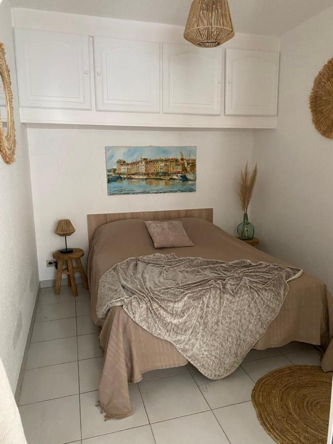 Superbe Appartement Cosy Vue Mer Pieds Dans L'Eau Cavalaire-sur-Mer Bagian luar foto