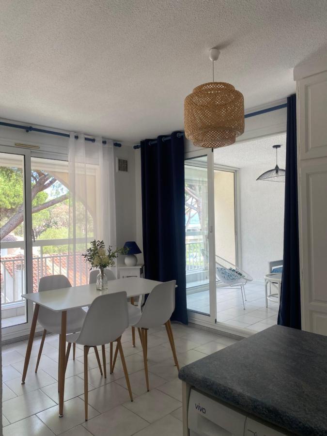 Superbe Appartement Cosy Vue Mer Pieds Dans L'Eau Cavalaire-sur-Mer Bagian luar foto