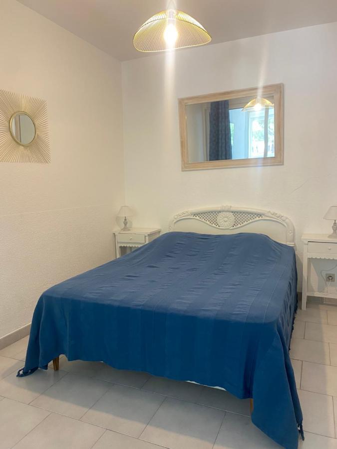 Superbe Appartement Cosy Vue Mer Pieds Dans L'Eau Cavalaire-sur-Mer Bagian luar foto