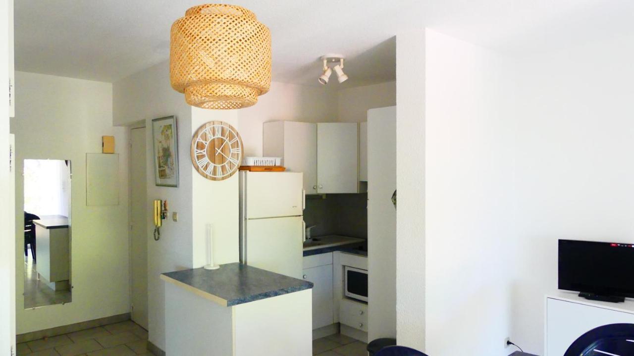 Superbe Appartement Cosy Vue Mer Pieds Dans L'Eau Cavalaire-sur-Mer Bagian luar foto